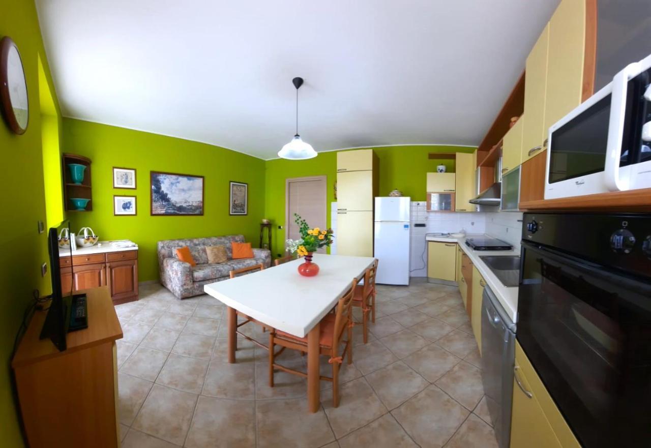 Sunny House Apartman Diano dʼAlba Kültér fotó